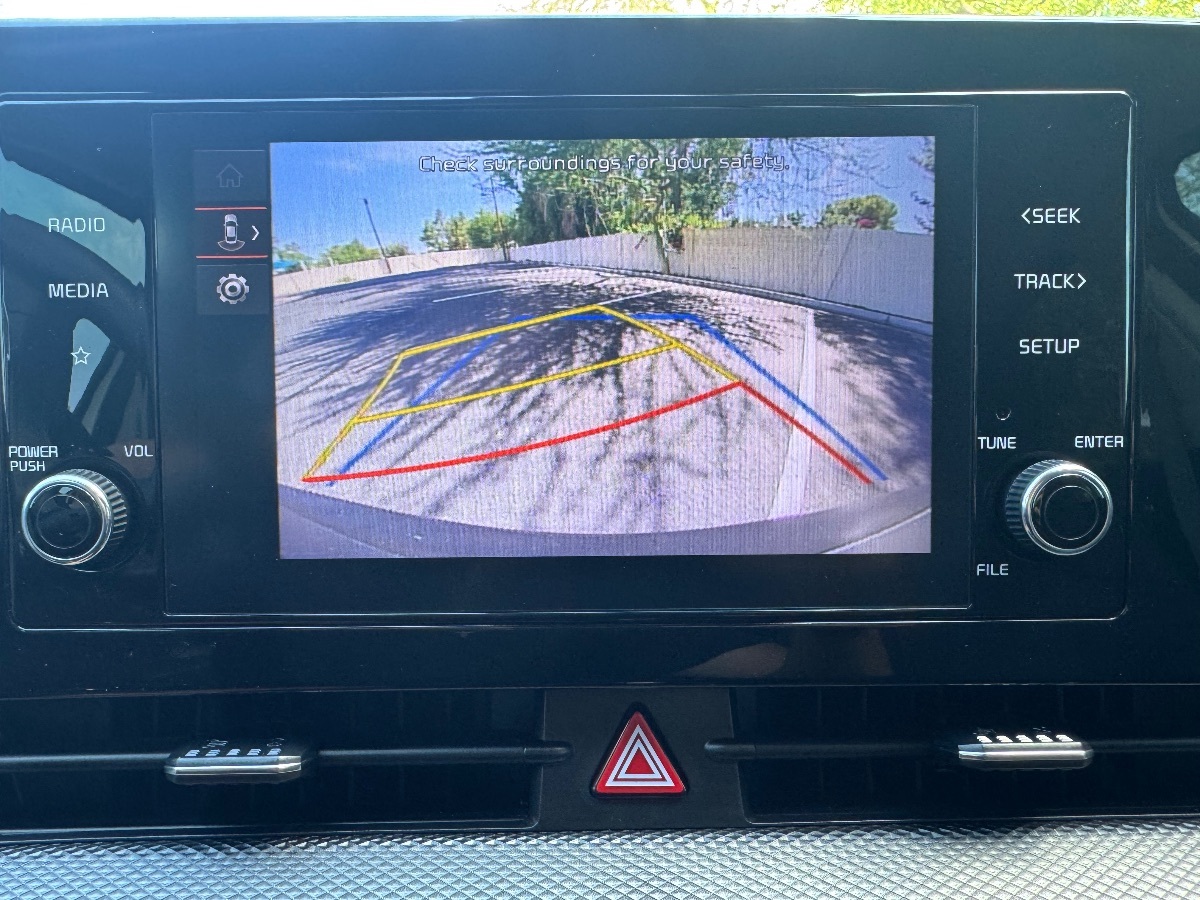 2023 Kia Sportage Hybrid LX photo 18