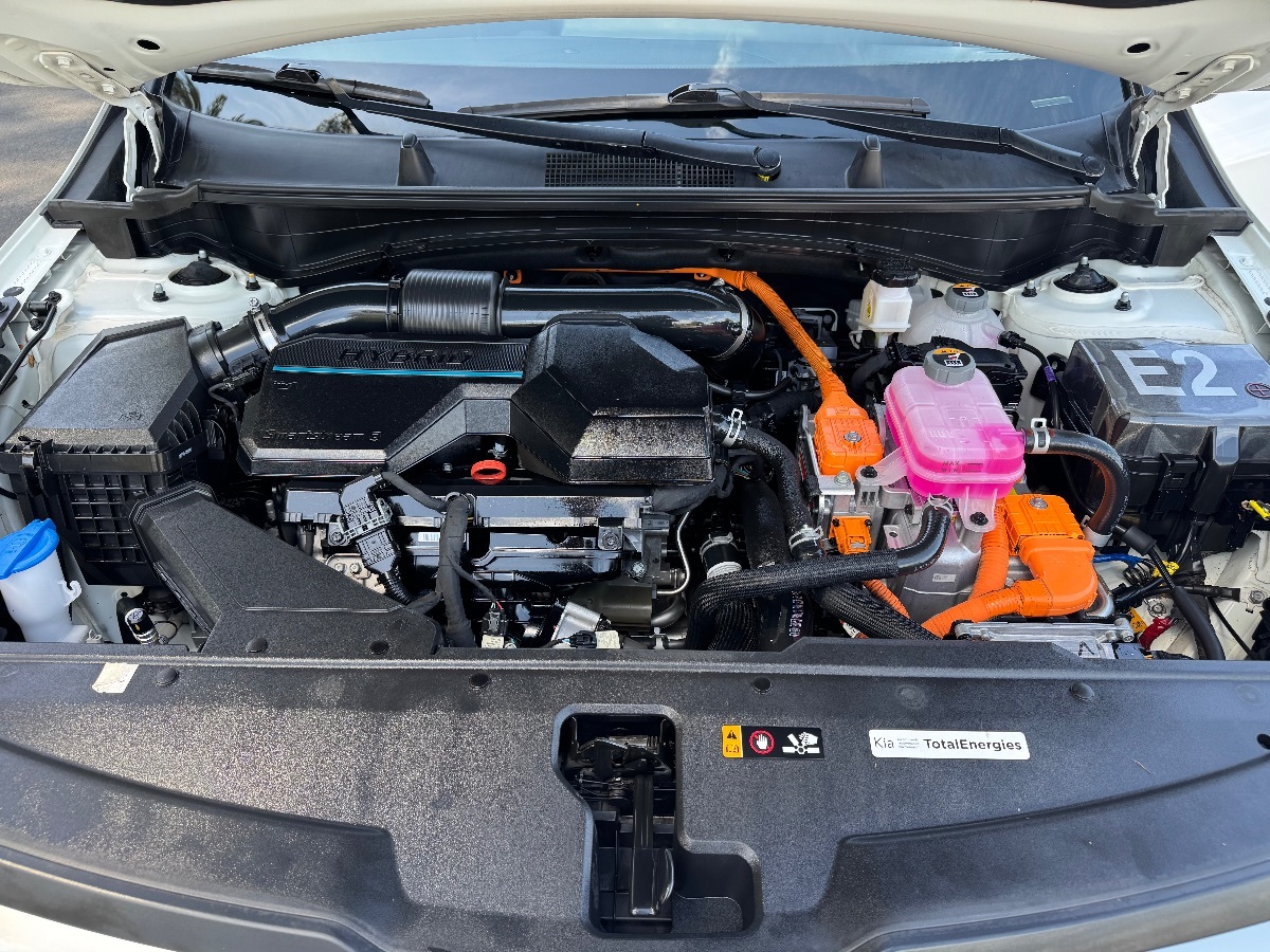 2023 Kia Sportage Hybrid LX photo 20