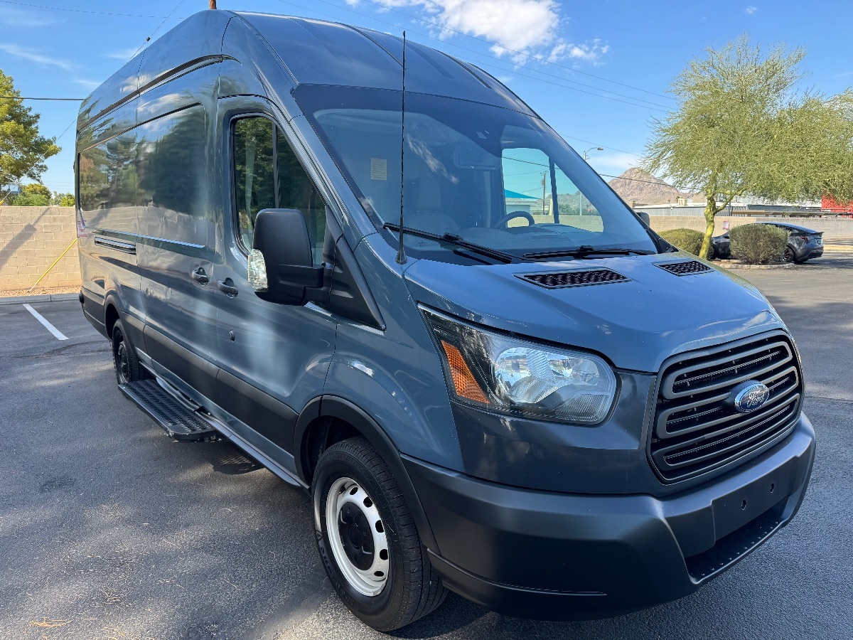 2019 Ford Transit Van photo 4