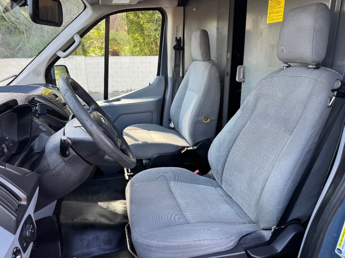 2019 Ford Transit Van photo 12