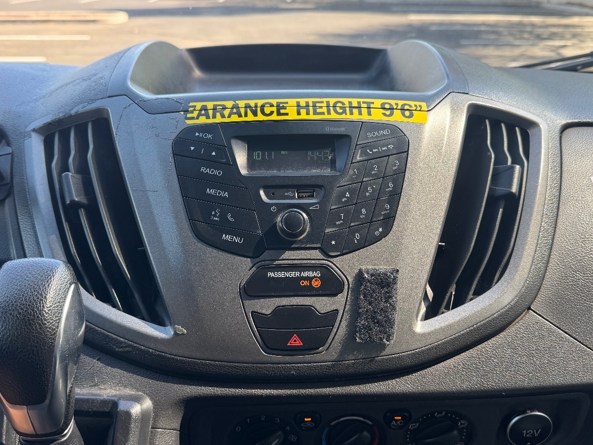 2019 Ford Transit Van photo 15