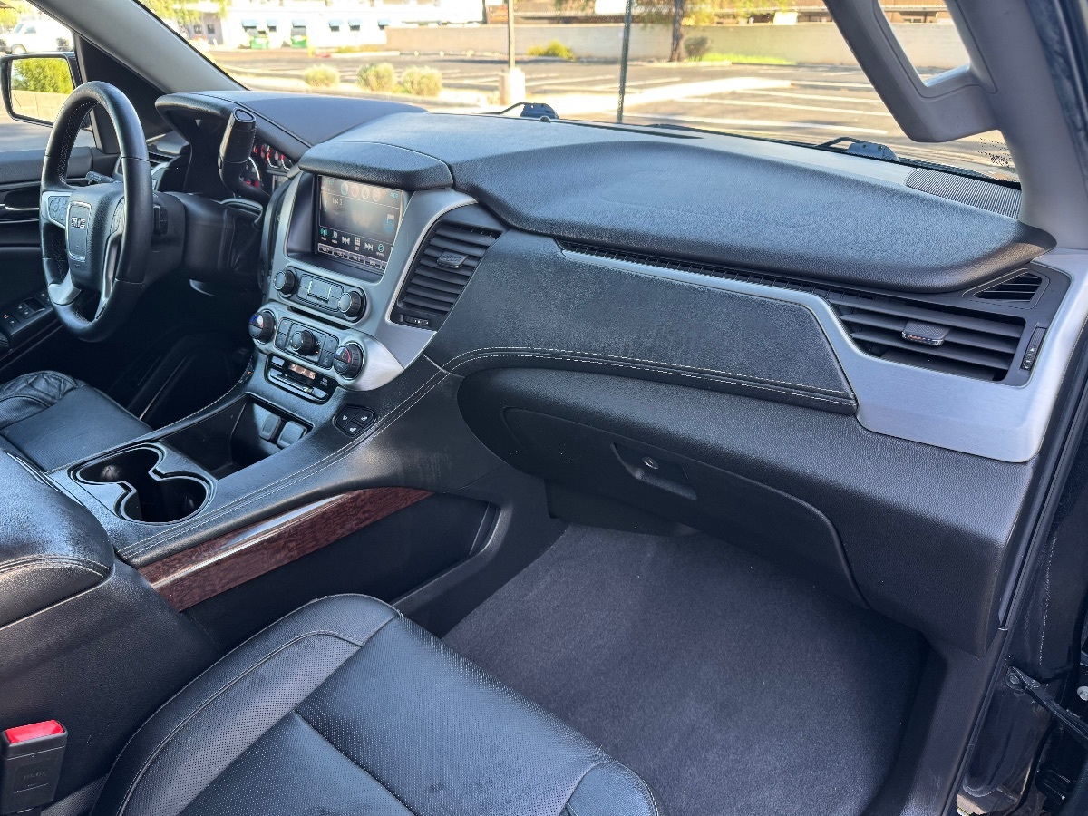 2019 Gmc Yukon SLT photo 14