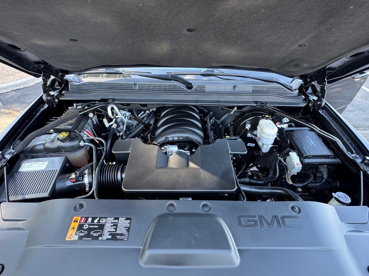 2019 Gmc Yukon SLT photo 21