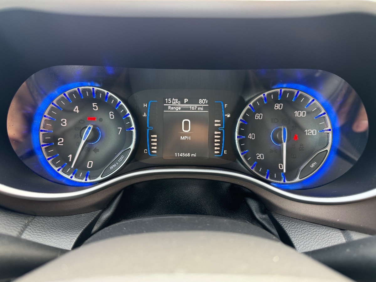 2017 Chrysler Pacifica Touring L photo 17