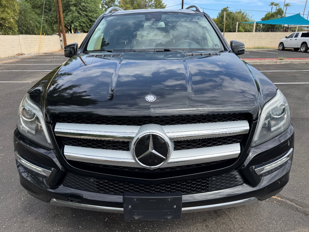 2015 Mercedes Benz GL 350 BlueTEC photo 2