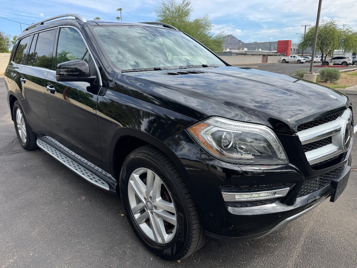 2015 Mercedes Benz GL 350 BlueTEC photo 3