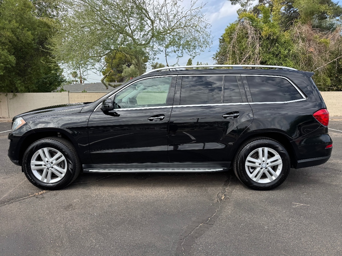 2015 Mercedes Benz GL 350 BlueTEC photo 4