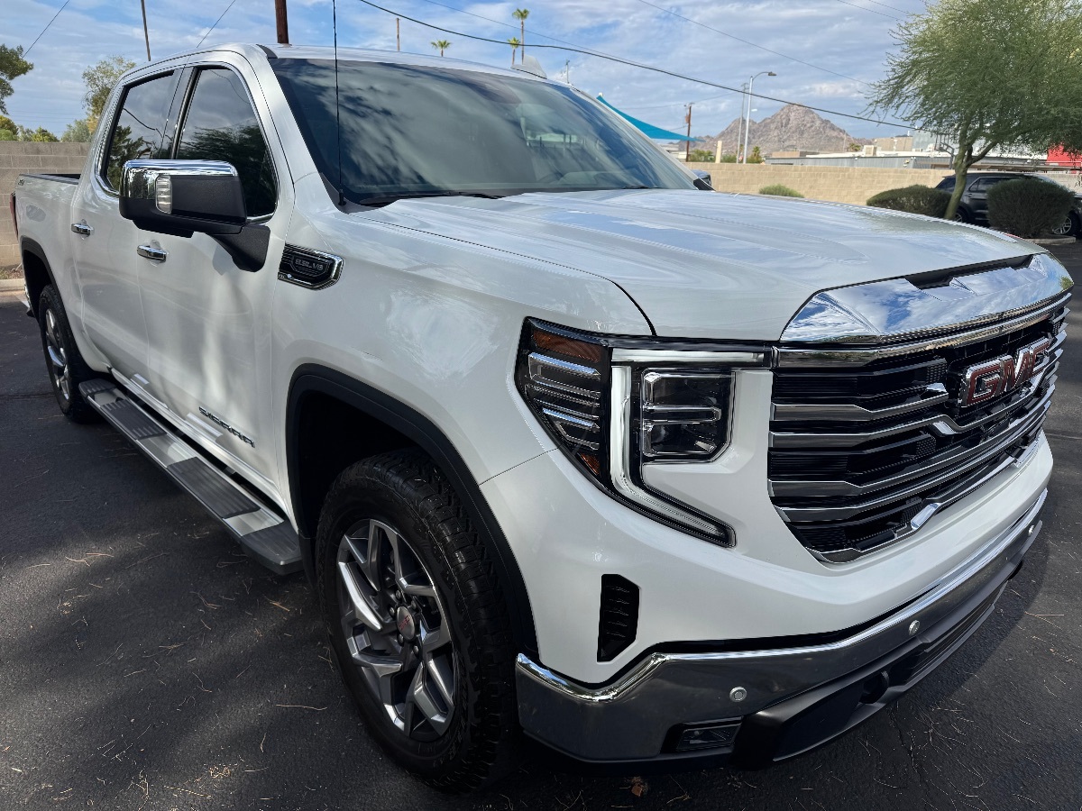 2024 Gmc Sierra 1500 SLT photo 4