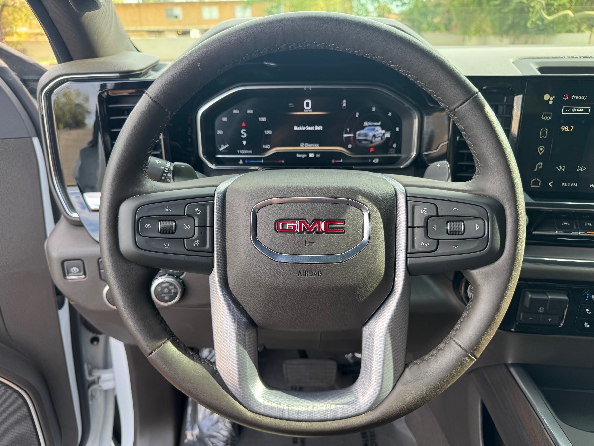 2024 Gmc Sierra 1500 SLT photo 18