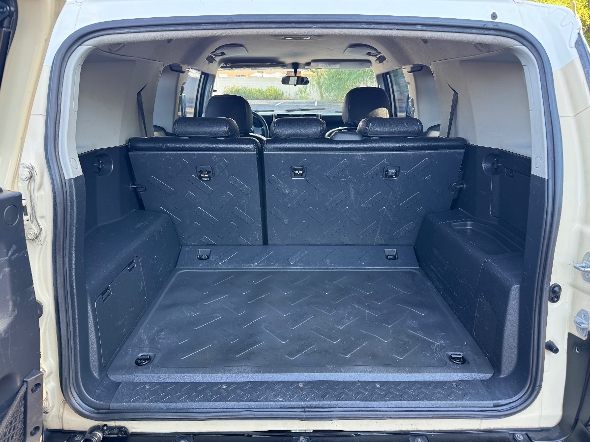 2008 Toyota FJ Cruiser Base photo 9