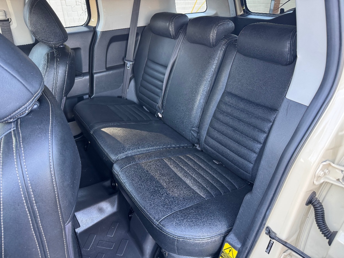 2008 Toyota FJ Cruiser Base photo 11