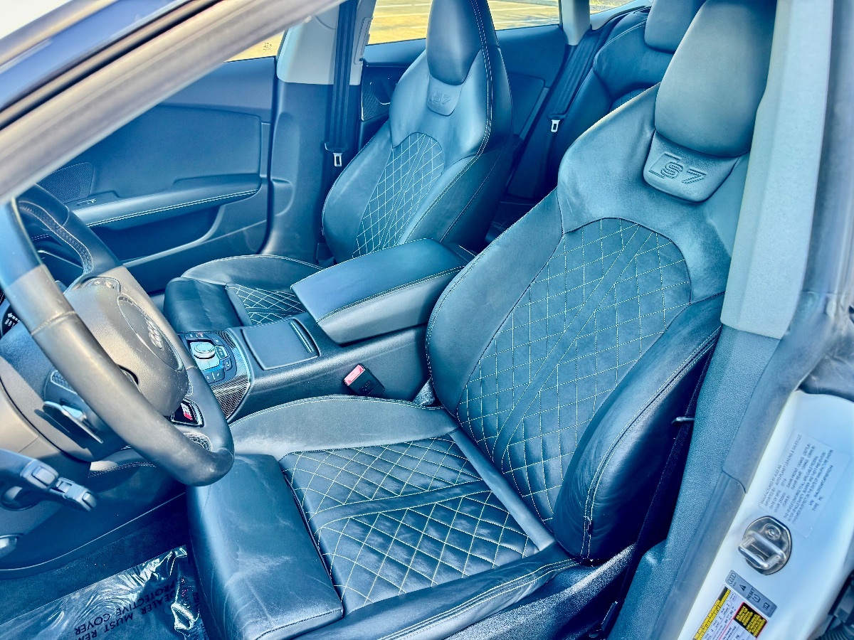 2015 Audi S7 photo 14
