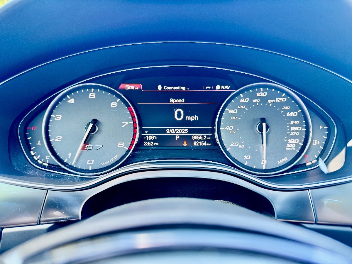 2015 Audi S7 photo 16