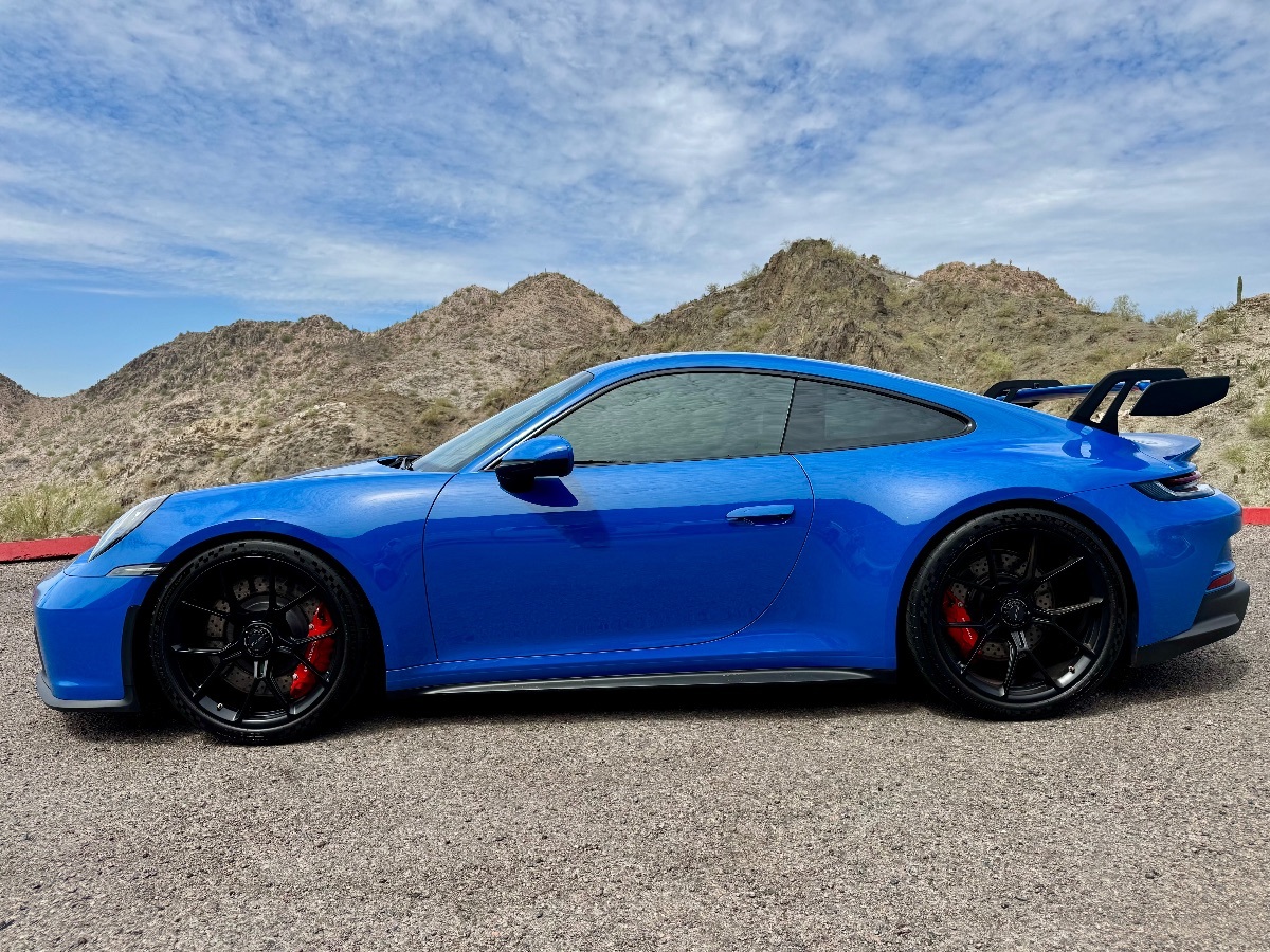 2022 Porsche 911 GT3 Touring photo 7