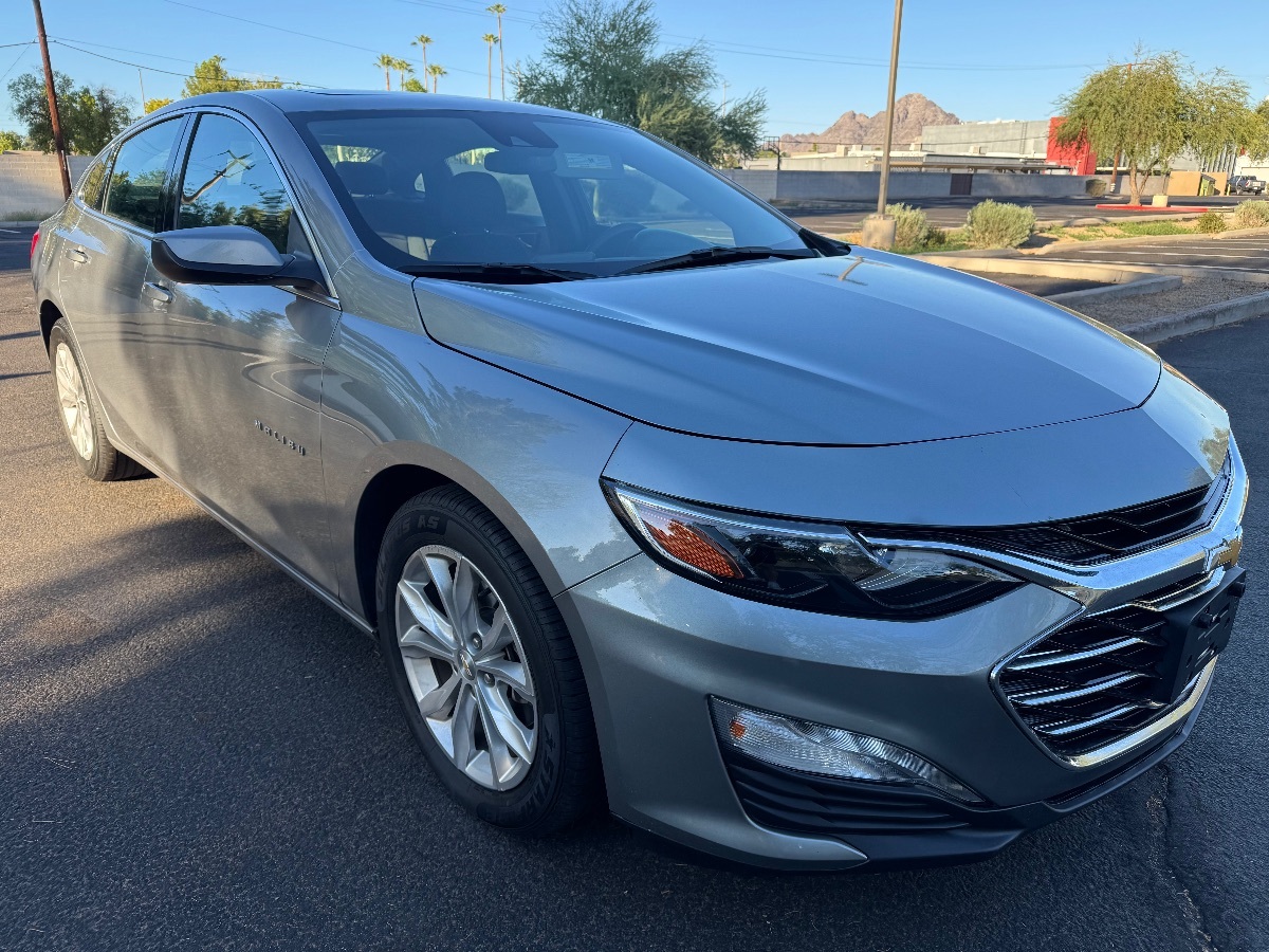 2023 Chevrolet Malibu 1LT photo 4