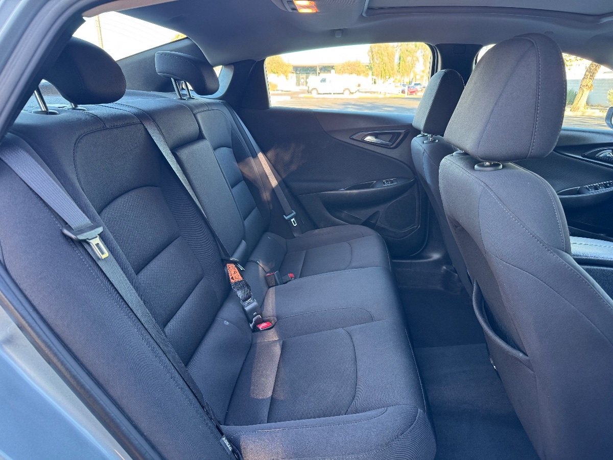 2023 Chevrolet Malibu 1LT photo 11