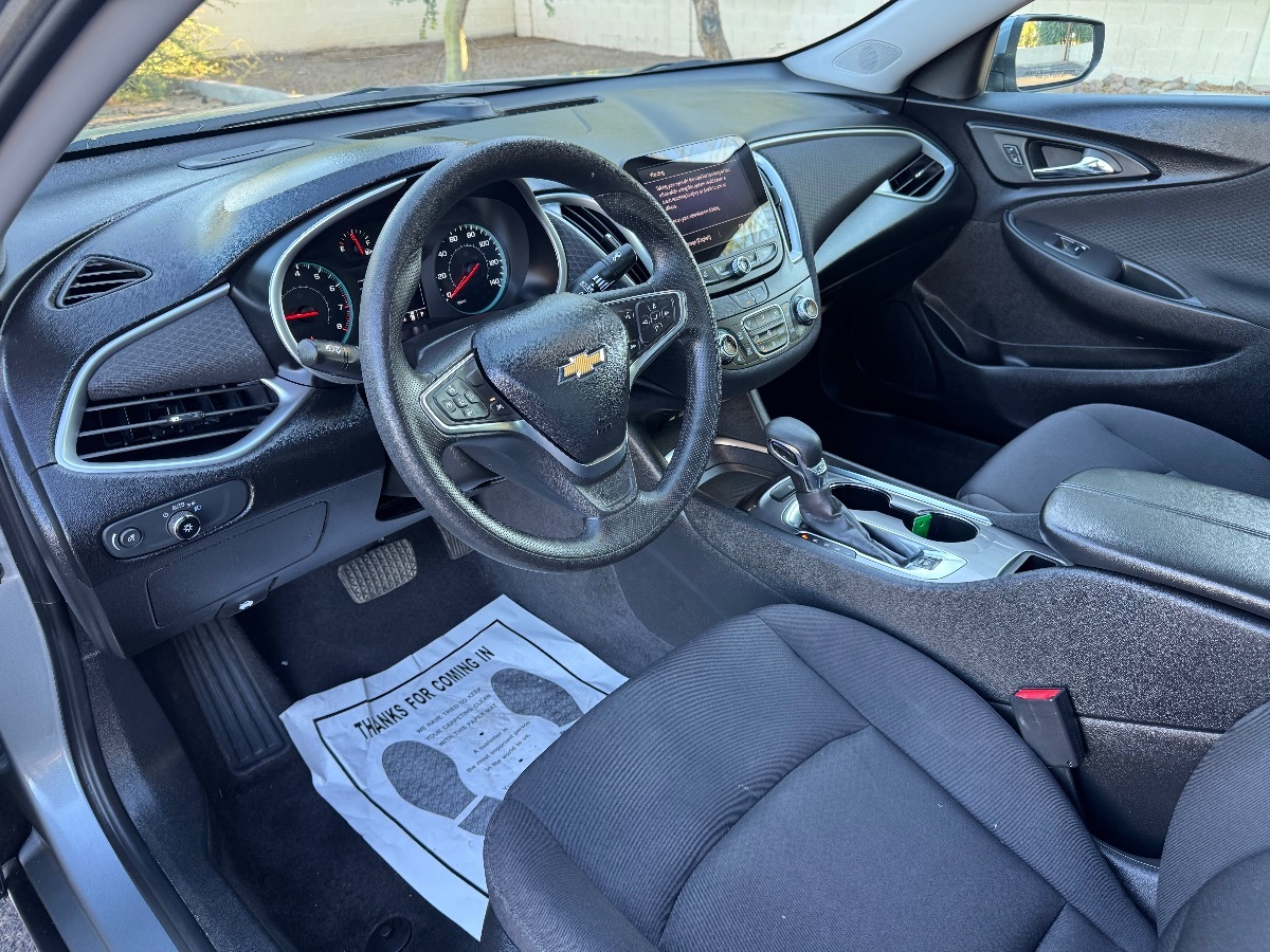 2023 Chevrolet Malibu 1LT photo 16