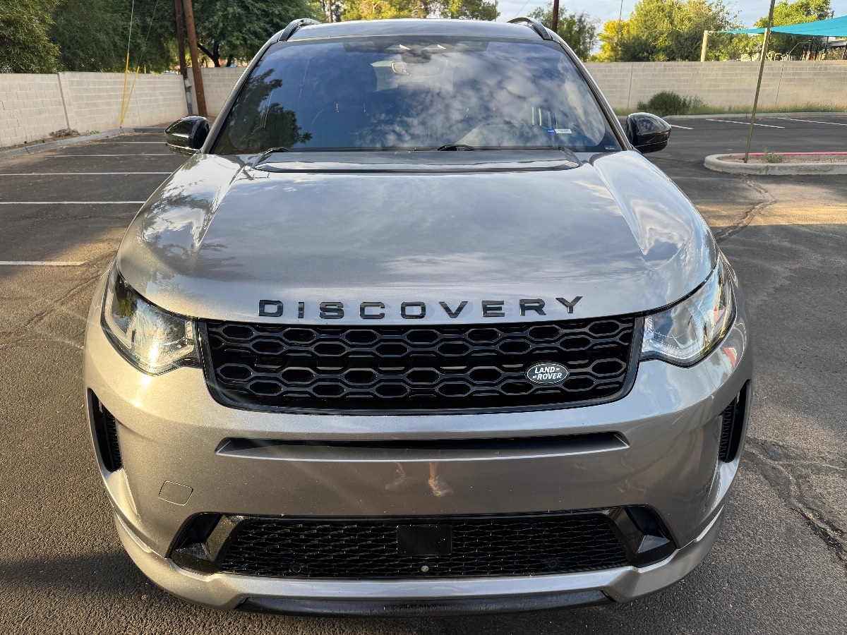 2021 Land Rover Discovery Sport SE photo 3