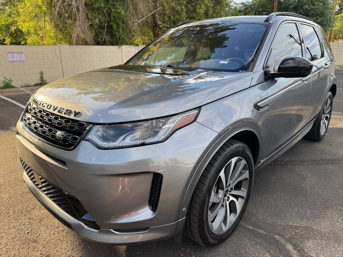 2021 Land Rover Discovery Sport SE photo 2