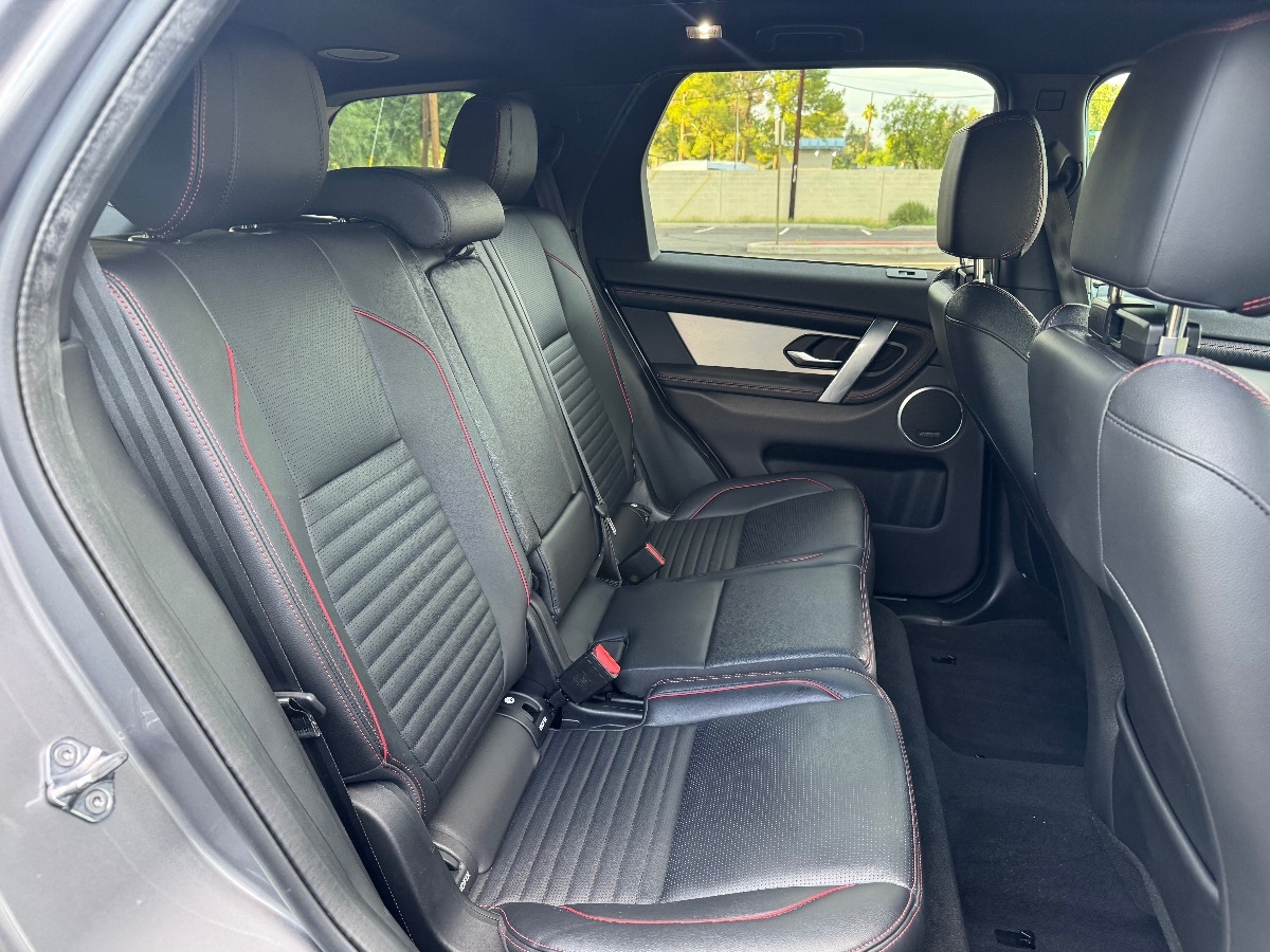 2021 Land Rover Discovery Sport SE photo 11