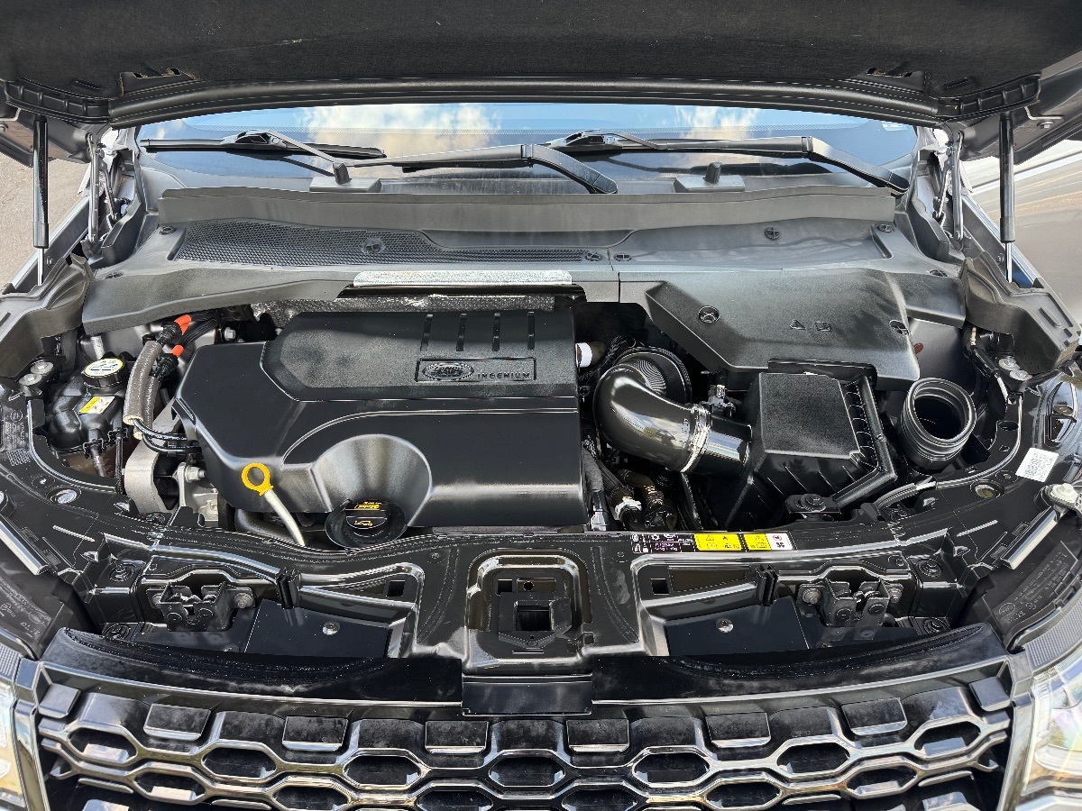 2021 Land Rover Discovery Sport SE photo 22