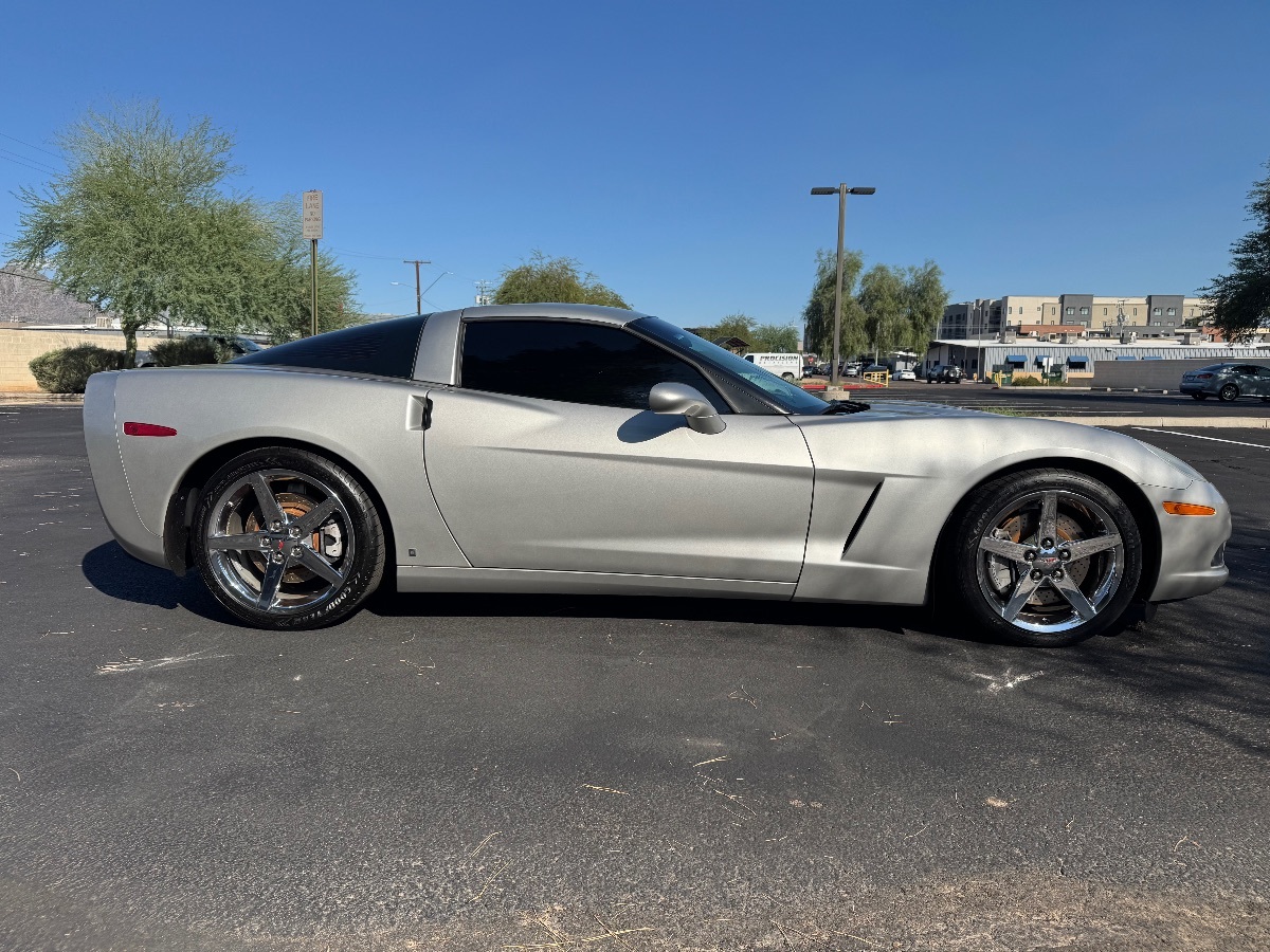 2007 Chevrolet Corvette Coupe photo 6