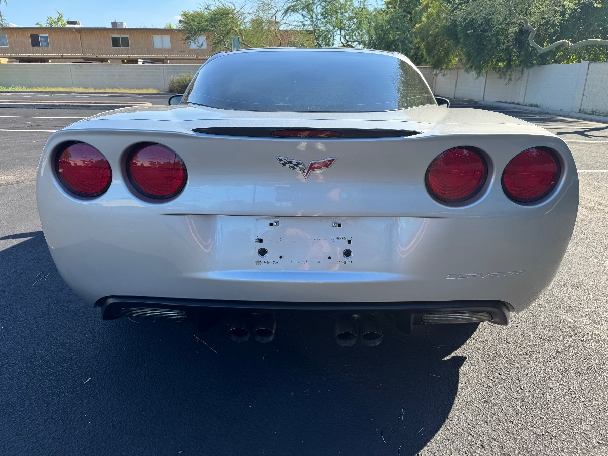 2007 Chevrolet Corvette Coupe photo 8