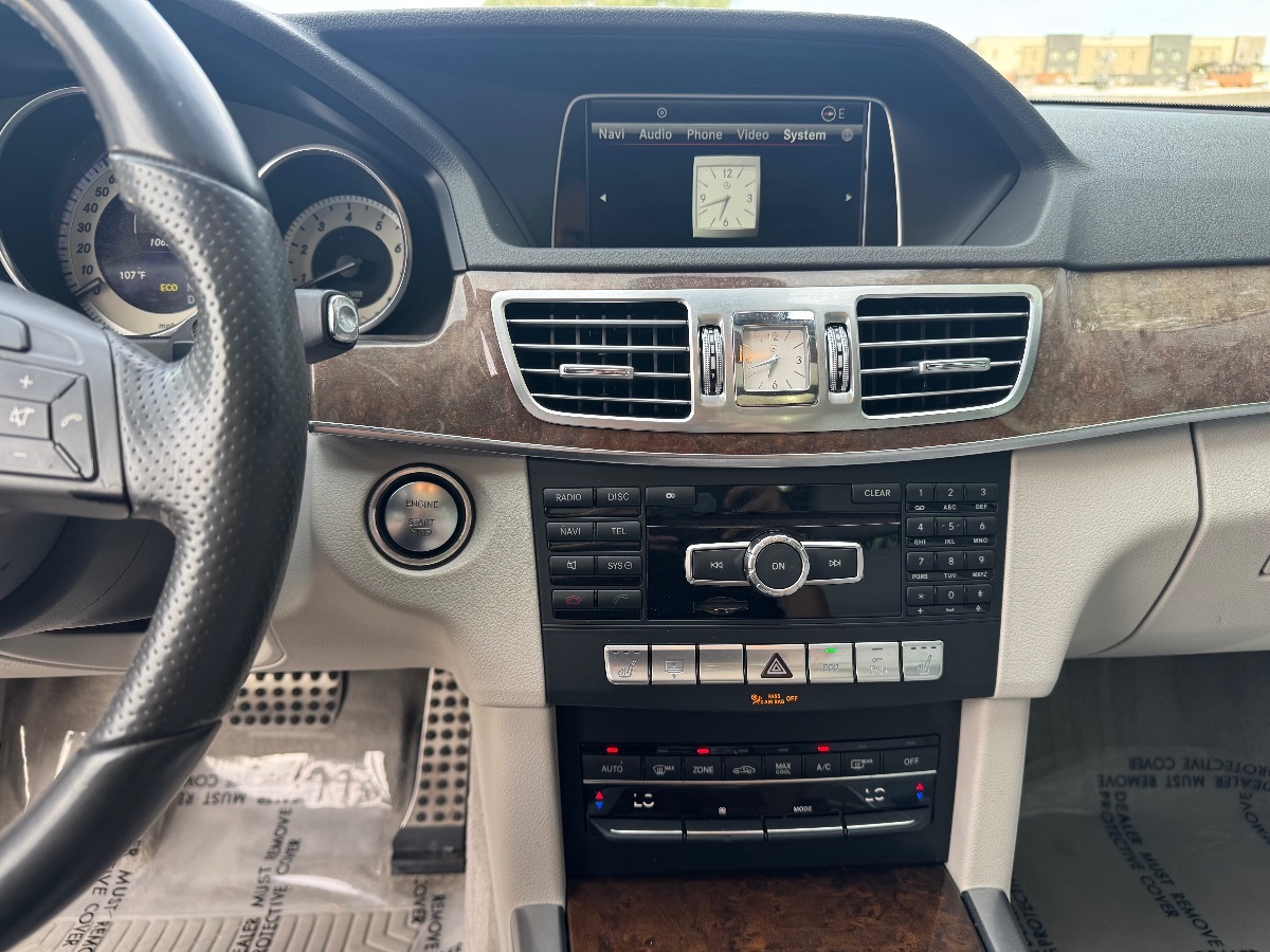 2014 Mercedes Benz E 350 Sport Sedan photo 19