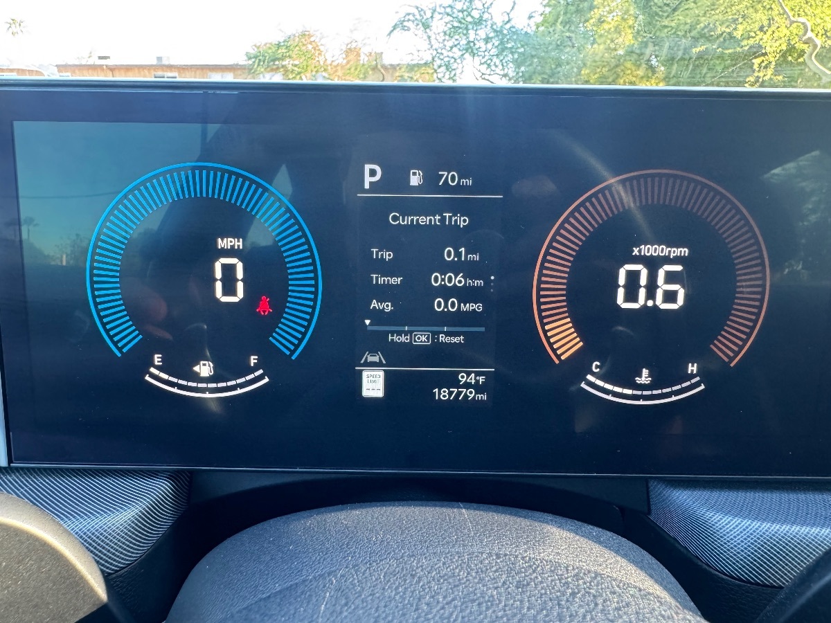 2025 Hyundai Sonata SEL photo 17