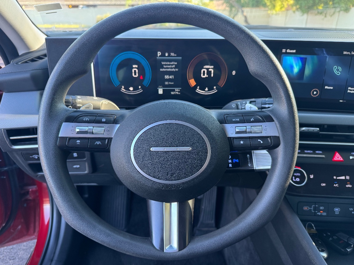 2025 Hyundai Sonata SEL photo 16