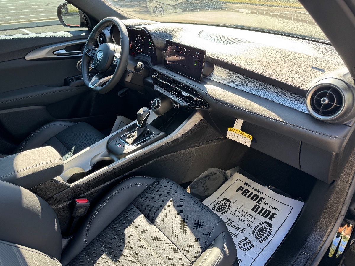 2024 Alfa Romeo Tonale Ti photo 13
