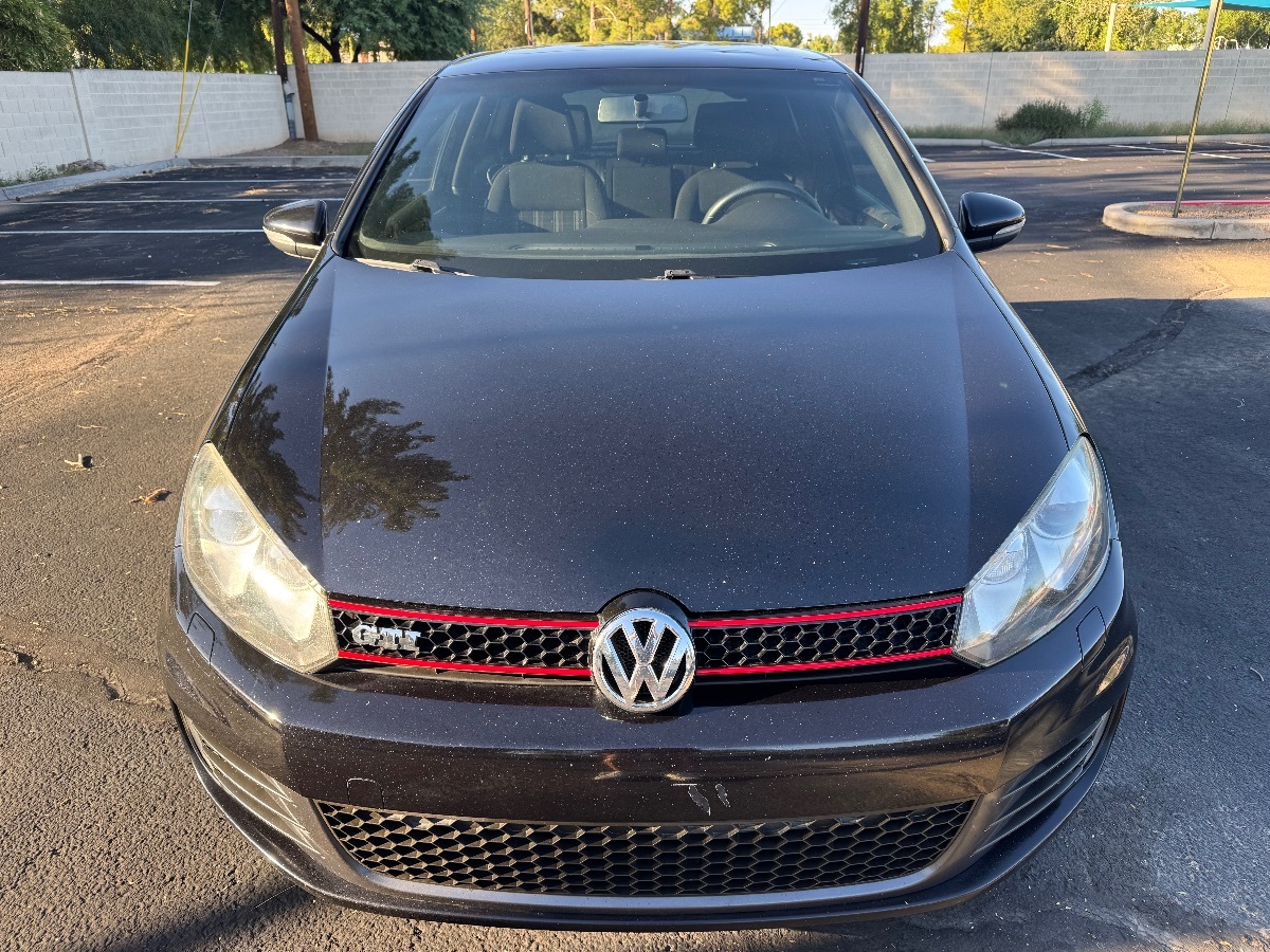 2012 Volkswagen Golf GTI photo 3