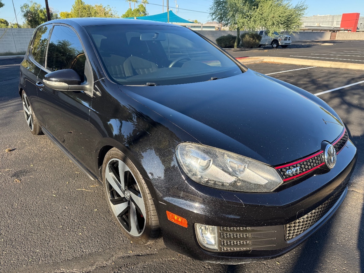 2012 Volkswagen Golf GTI photo 4