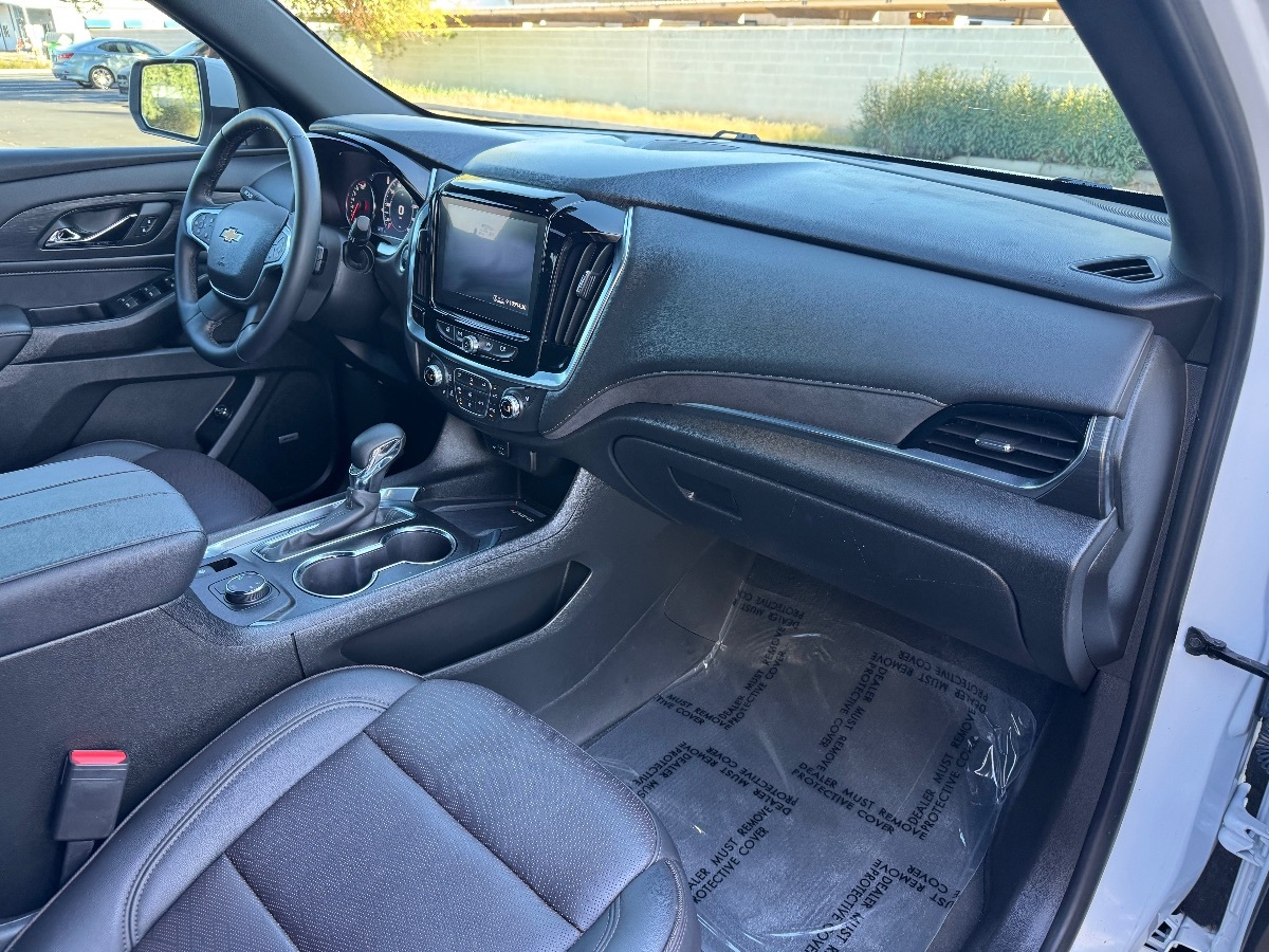 2023 Chevrolet Traverse High Country photo 13