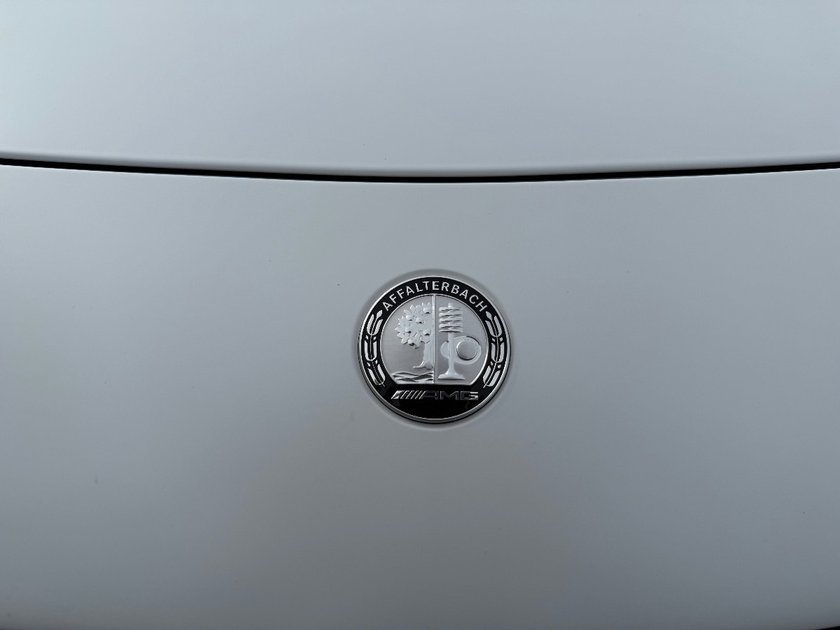 2025 Mercedes Benz S 63 E PERFORMANCE AMG photo 4
