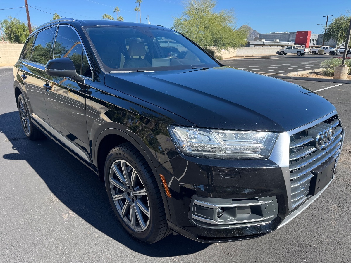 2018 Audi Q7 Premium Plus photo 2