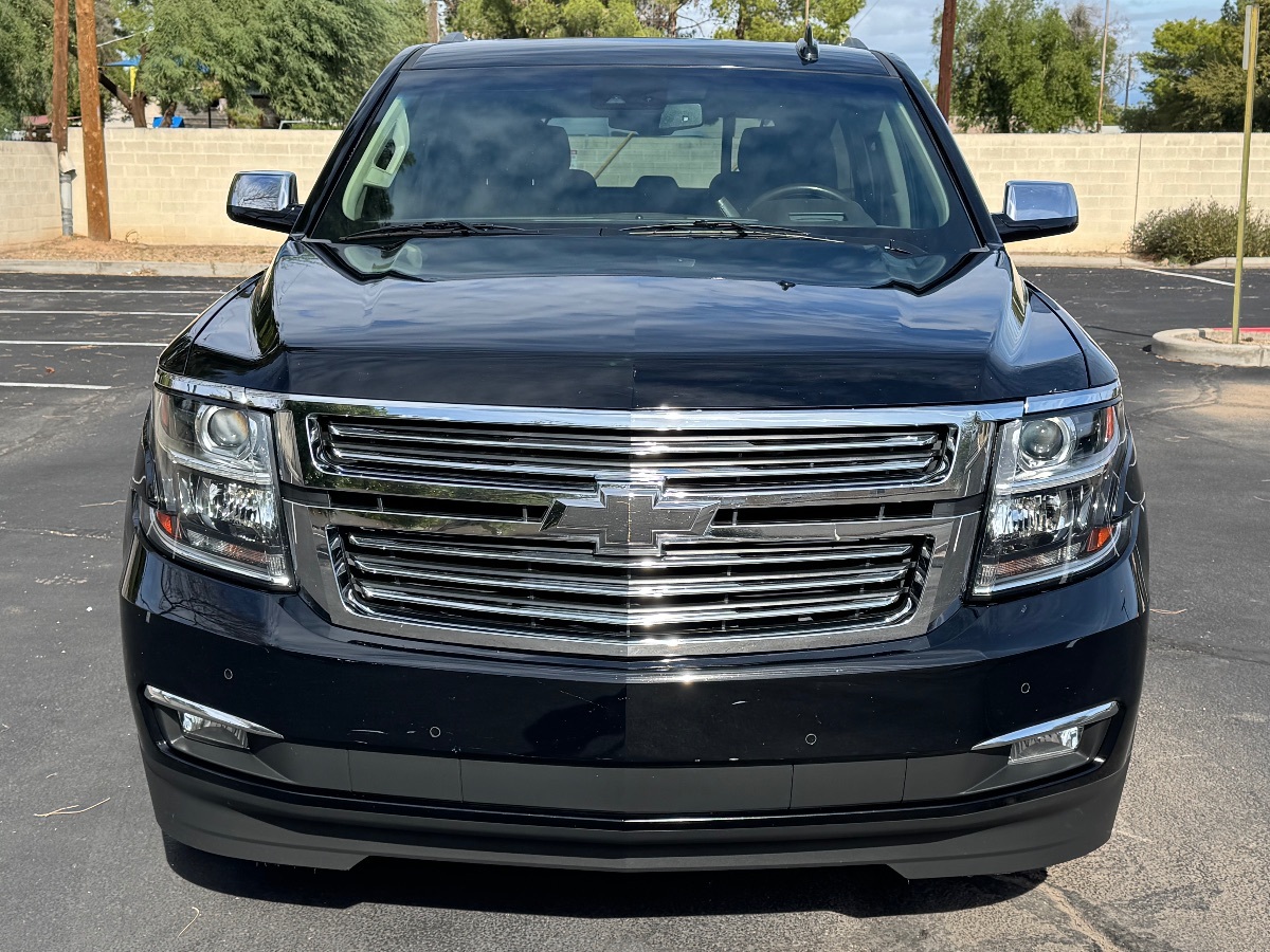 2019 Chevrolet Tahoe Premier photo 3