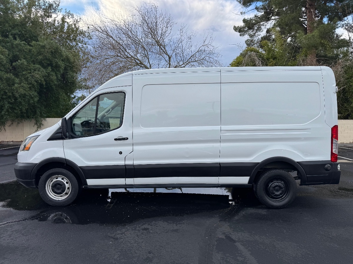 2019 Ford Transit Van photo 4