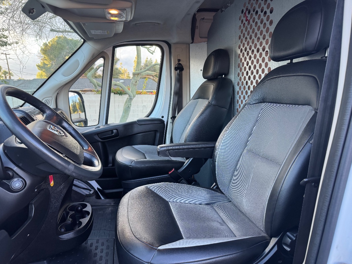 2021 Ram ProMaster 2500 photo 3