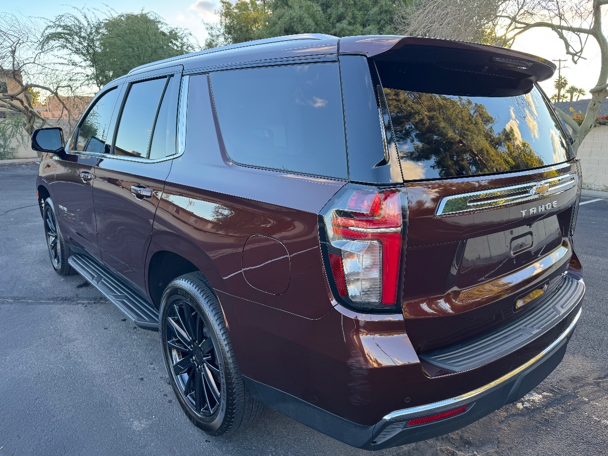 2023 Chevrolet Tahoe LT photo 3