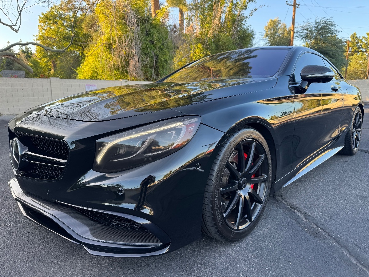 2015 Mercedes Benz S 63 AMG 4MATIC photo 2