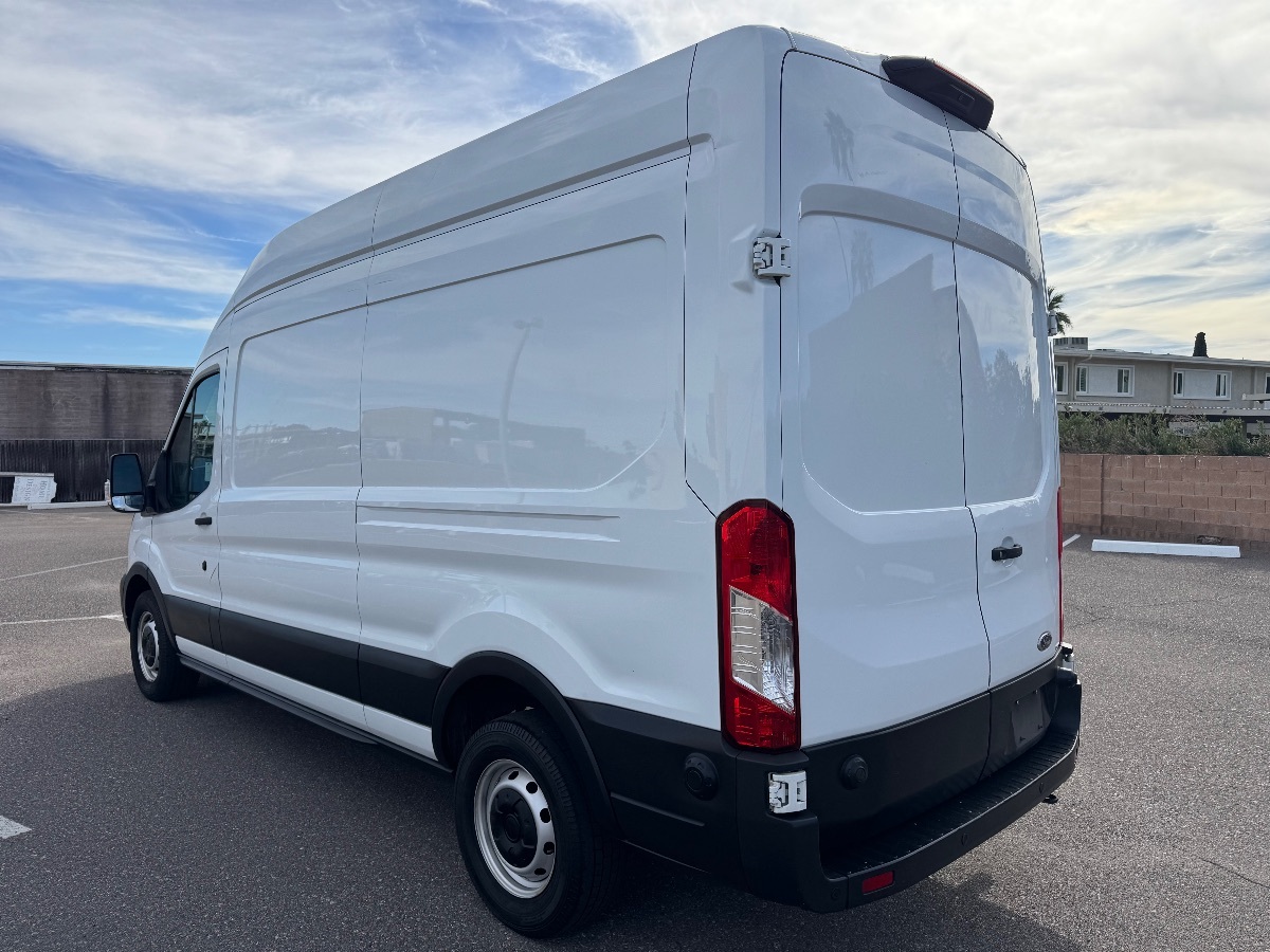 2020 Ford Transit Van Base - Photo 7