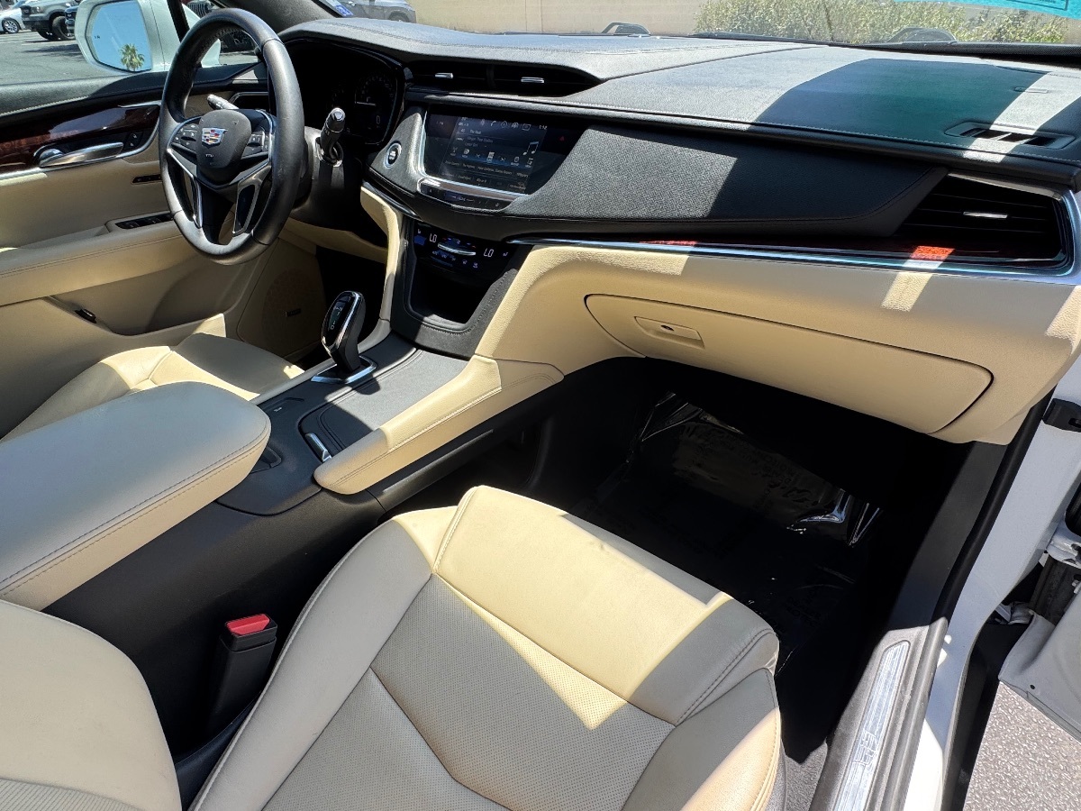 2018 Cadillac XT5 Luxury - Photo 13