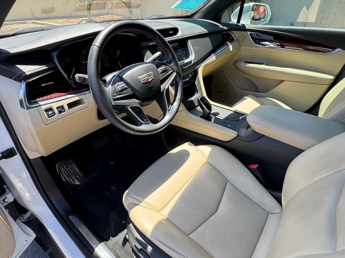 2018 Cadillac XT5 Luxury - Photo 16