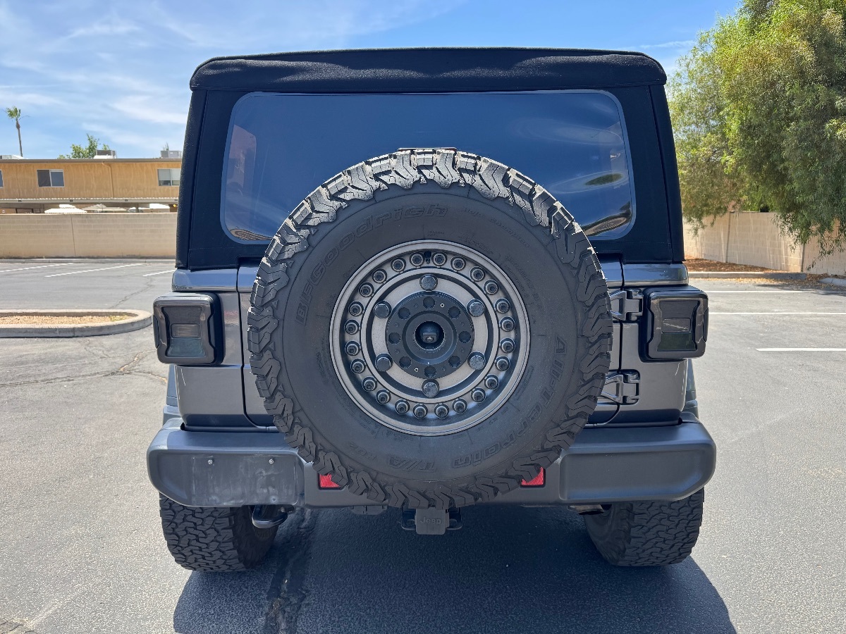 2021 Jeep Wrangler Unlimited Sahara - Photo 8
