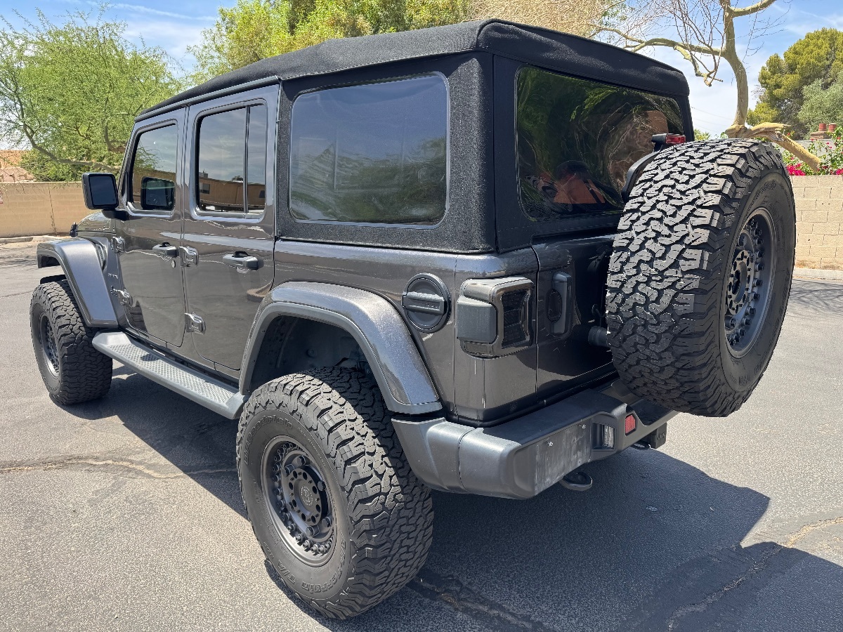 2021 Jeep Wrangler Unlimited Sahara - Photo 9