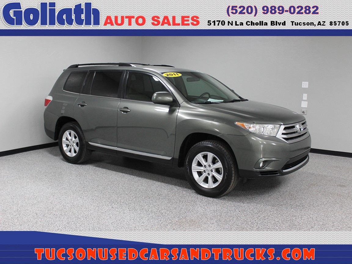 2011 Toyota Highlander SE