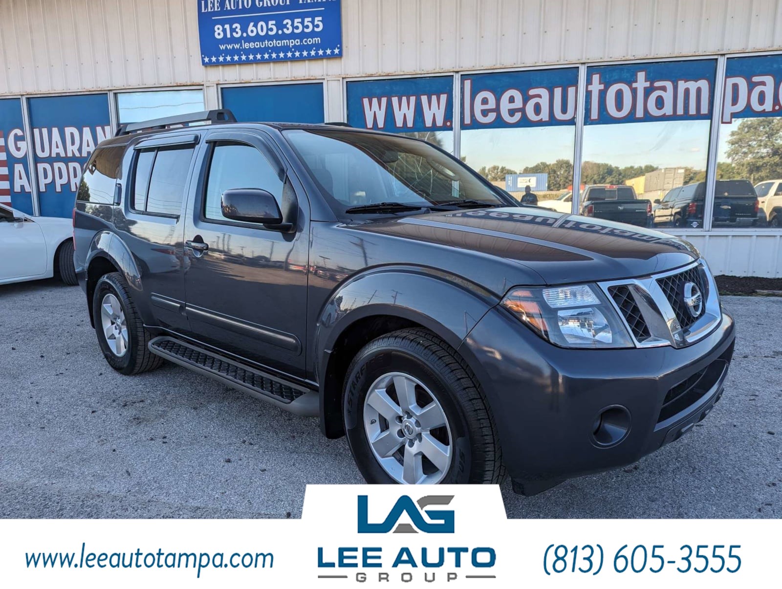 2011 Nissan Pathfinder SV