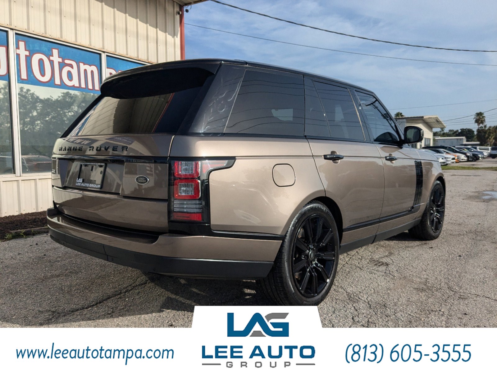 2017 Land Rover Range Rover HSE photo 4
