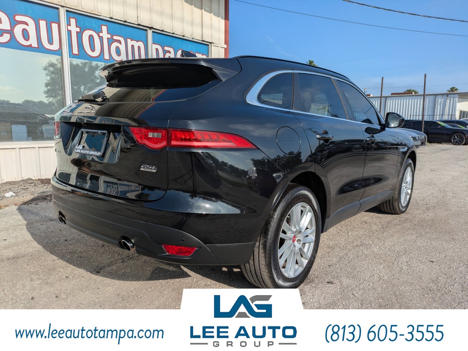 2018 Jaguar F-PACE Prestige photo 4